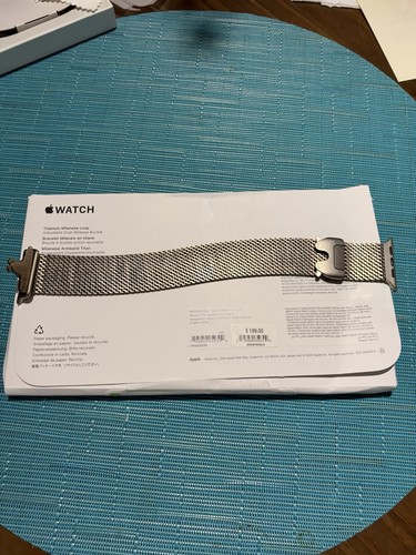 Apple watch ultra - ultra, titanium